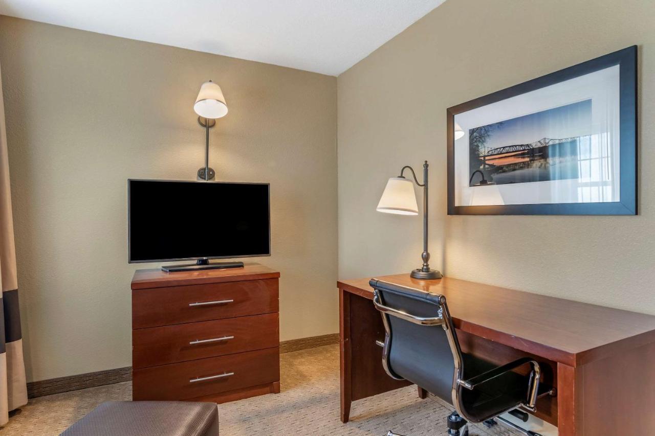 Comfort Inn Warrensburg Station Extérieur photo